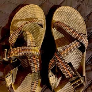 Men's Chacos fits size 13 good condition